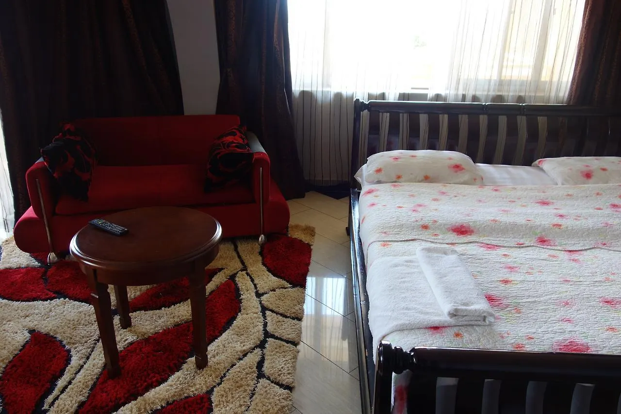 Foxwoods Hotel Kampala