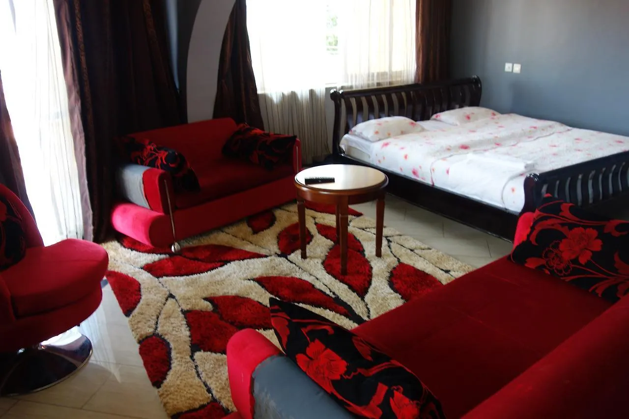 Foxwoods Hotel Kampala